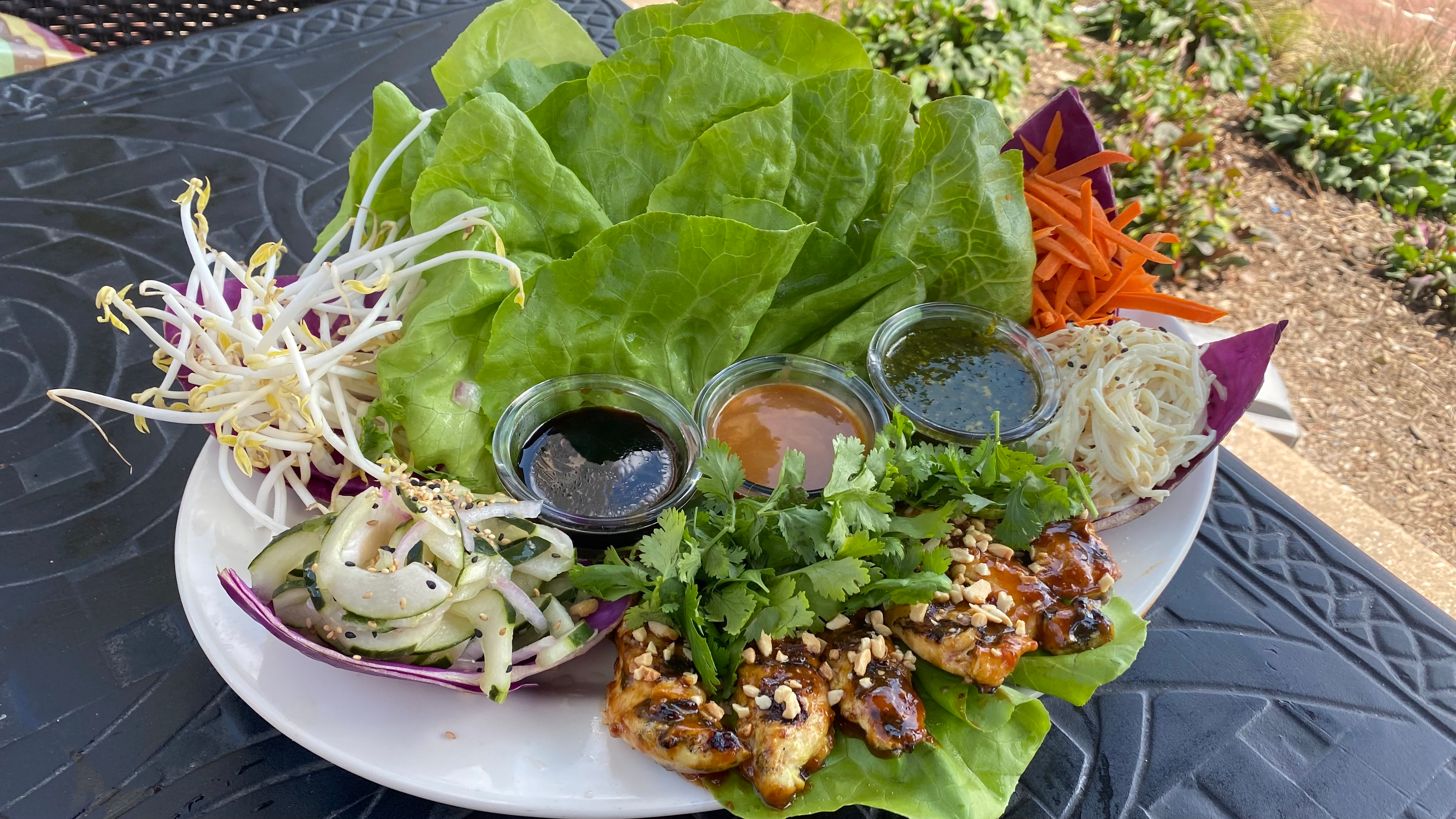 Thai chicken lettuce wraps at Cheesecake Factory