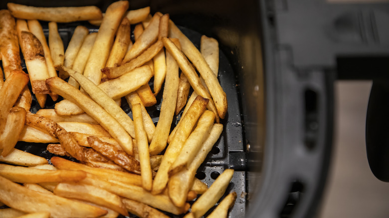 French fries in air fryer