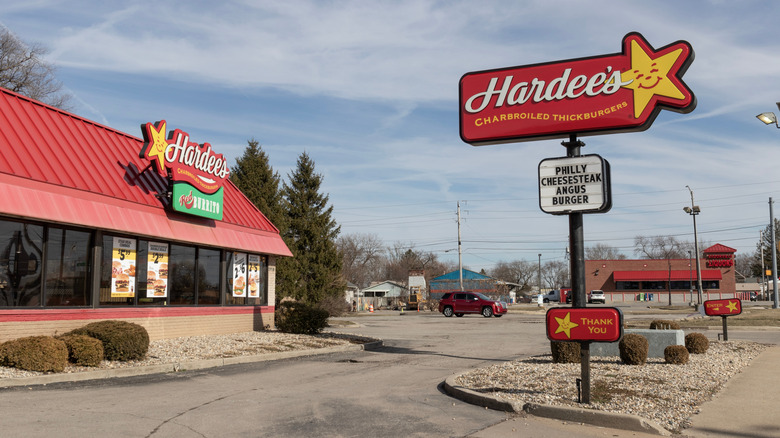 Hardee's location with nearly empty parking lot