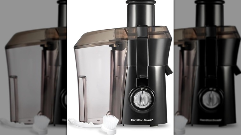 Hamilton Beach Big Mouth Juice Extractor product shot