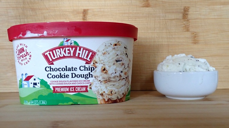 Turkey Hill cookie dough ice cream carton and bowl