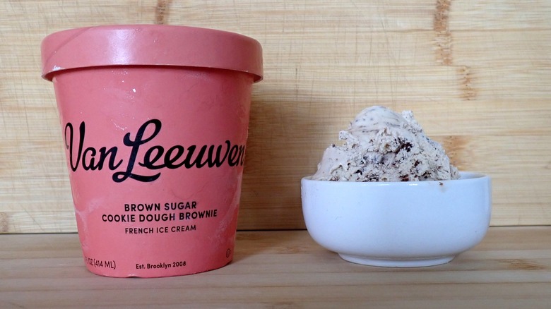 Van Leeuwen brown sugar cookie dough brownie ice cream carton and bowl