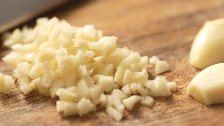 Freshly chopped garlic cloves