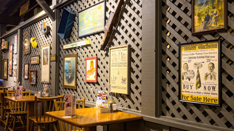 Interior of a Cracker Barrel restaurant with old-fashioned decor