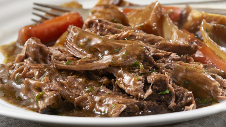 Pot roast with sauce and vegetables