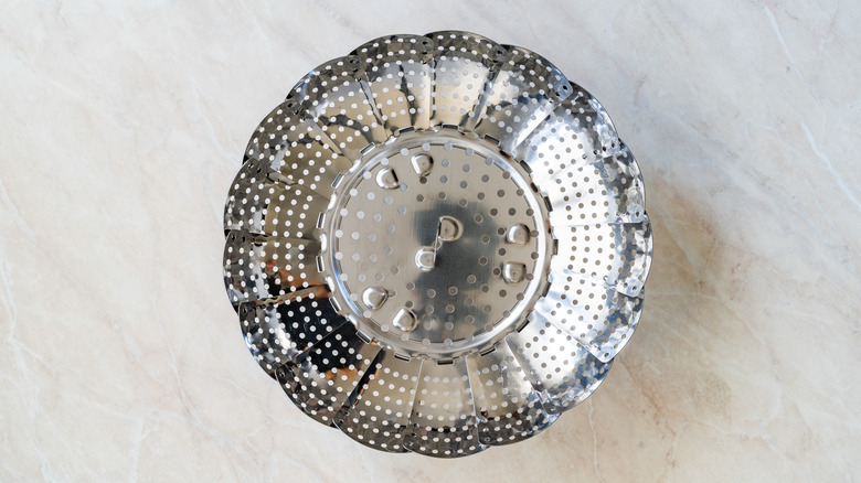 metal steaming basket