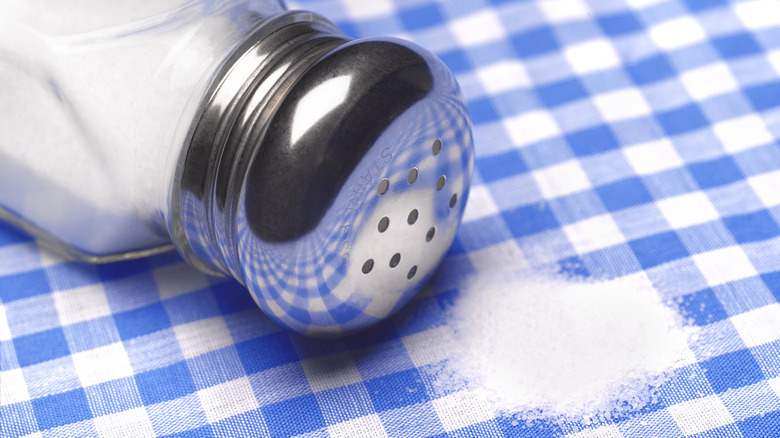 Salt shaker, spilled salt