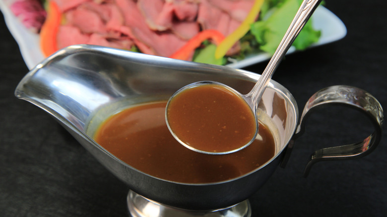 Au jus sauce for French dip sandwiches