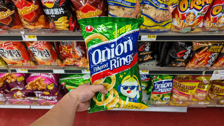 green bag of onion rings
