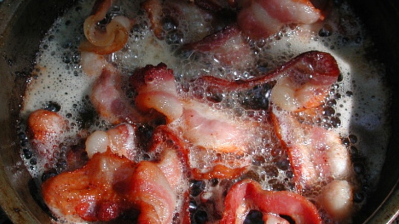 Bacon frying