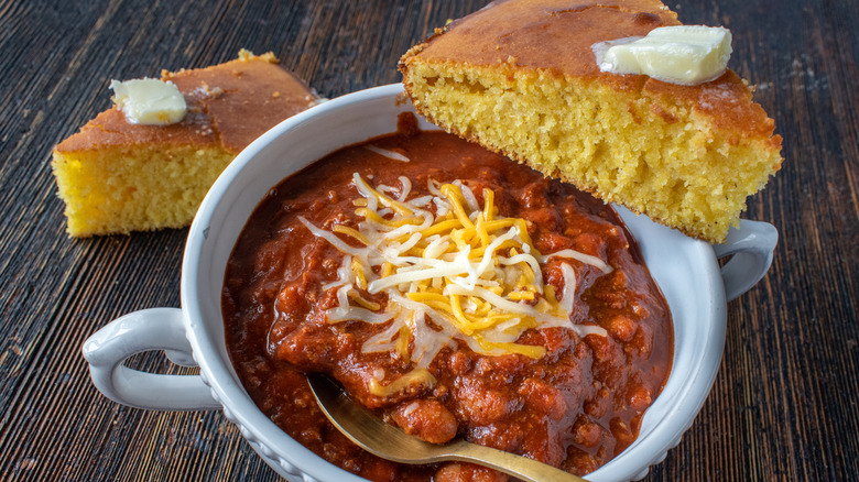 Cornbread and bowl of chili