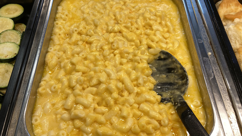 mac 'n' cheese serving tray