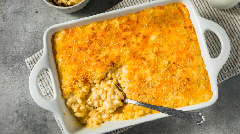 Baked macaroni and cheese in dish