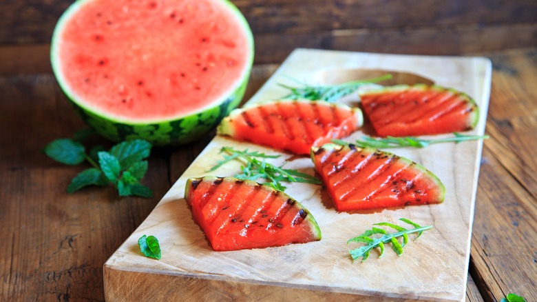 Raw and grilled watermelon