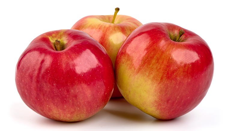 three red apples