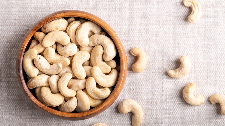 Bowl of cashews