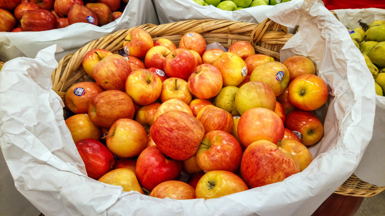 Basket of apples