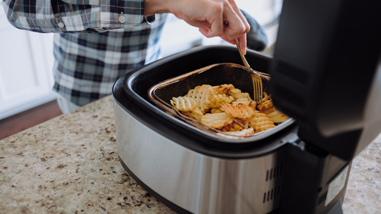 fork in air fryer