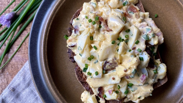 Alton Brown's Breakfast Egg Salad