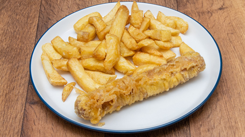 a plate of fish and chips