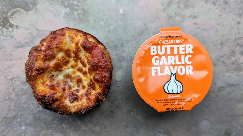 Little Caesars' Crazy Puff, dip