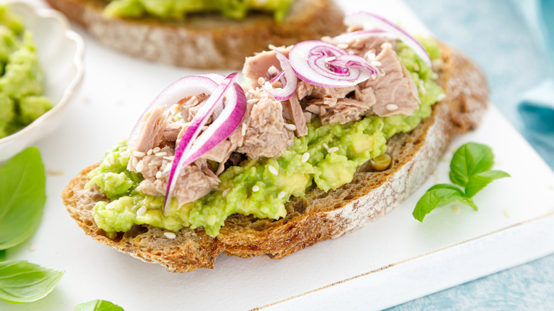 Tuna and mashed avocado on toast