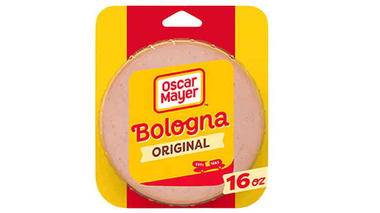 Package of Oscar Mayer sliced bologna