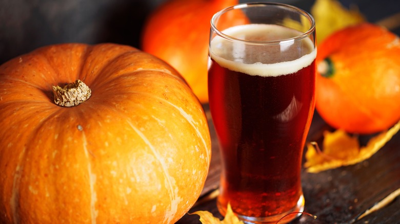 Pumpkin ale, miniature pumpkins