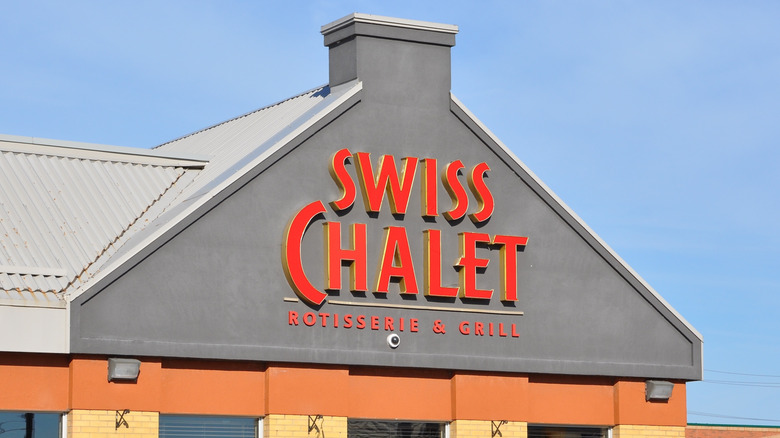 Exterior of Swiss Chalet restaurant in Canada