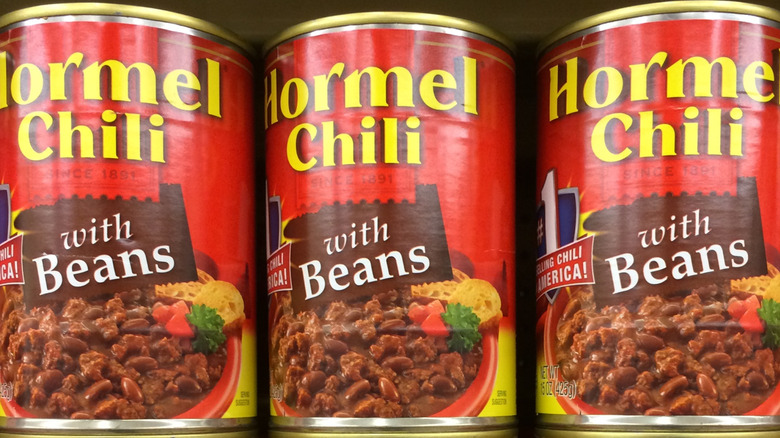 cans of Hormel chili