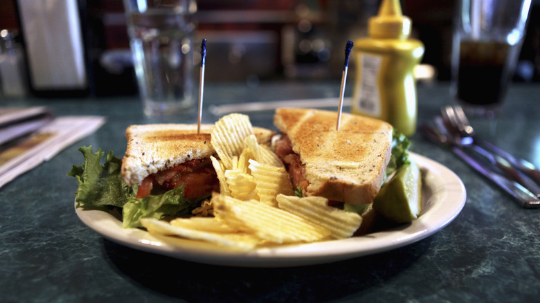 BLT sandwich on plate