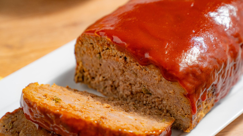 Golden Corral meatloaf dish