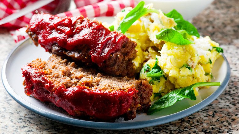 meatloaf and mashed potato