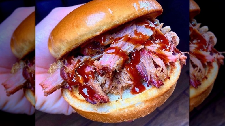 Smokey Bones pulled pork sandwich