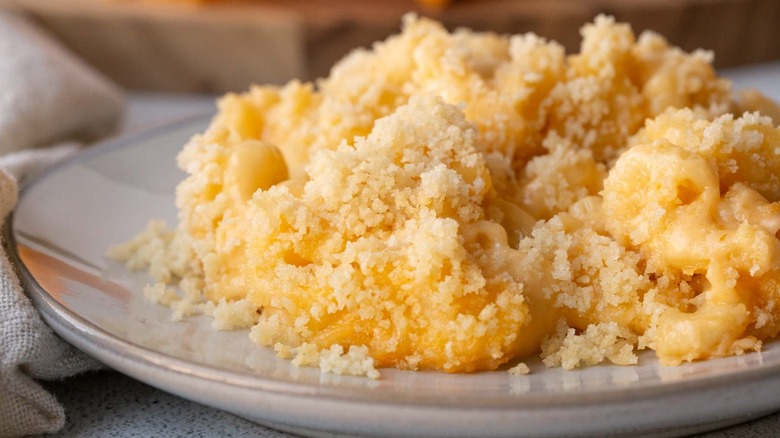 Mac and cheese serving on plate