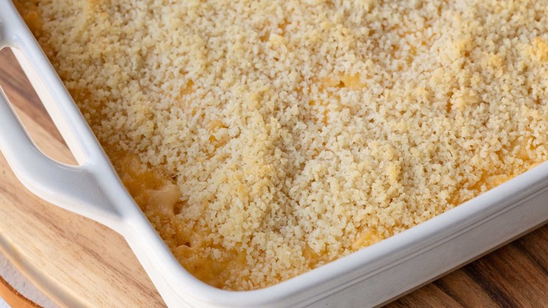 Breadcrumb topped mac and cheese in baking dish