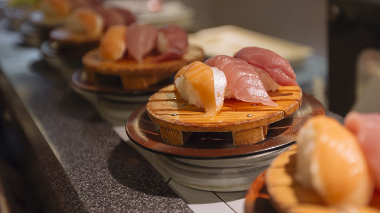 Sushi plates on conveyor belt