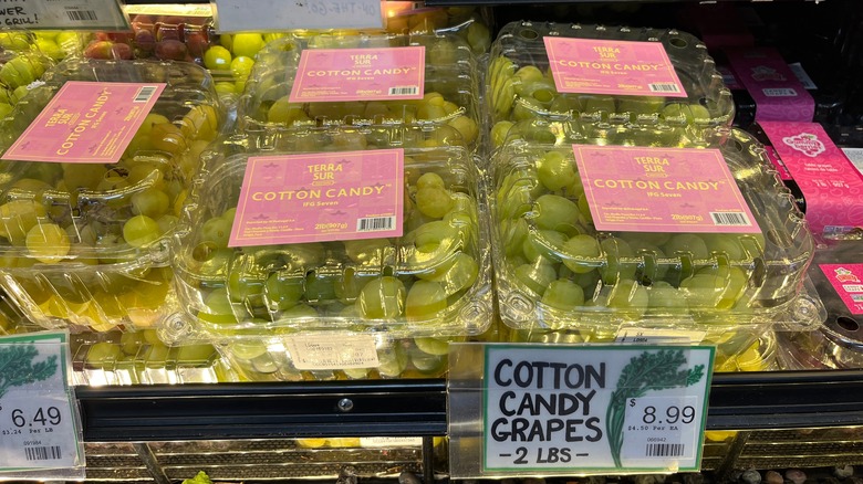 cotton candy grapes display store