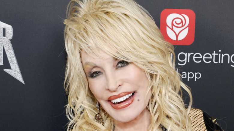 Dolly Parton smiling