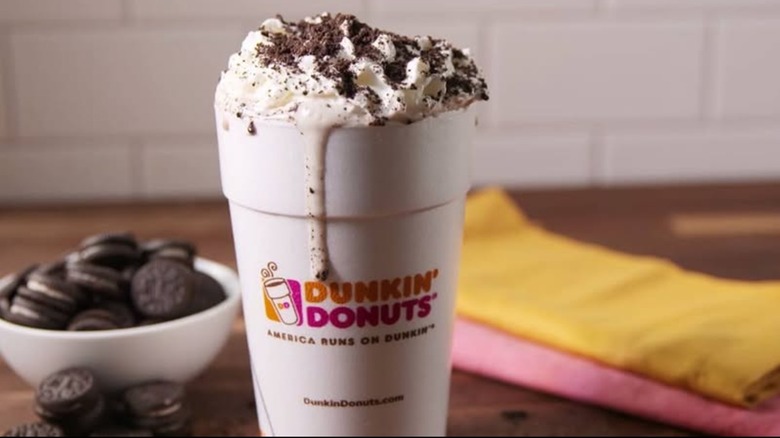 Dunkin' Oreo Hot Chocolate on table