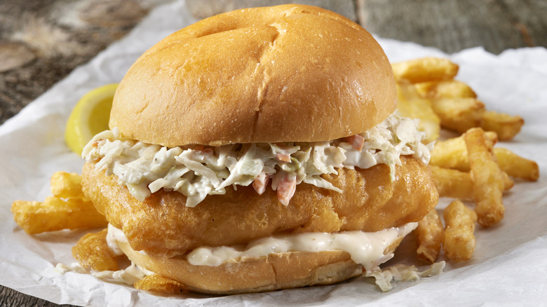 battered fish sandwich