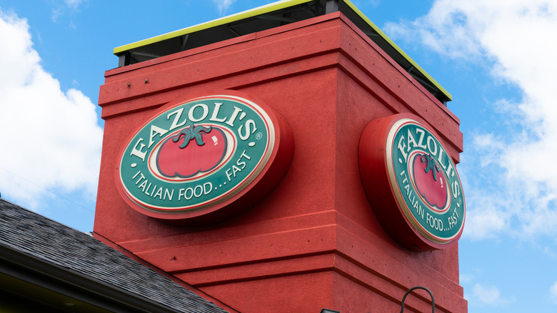 Fazoli's restaurant exterior