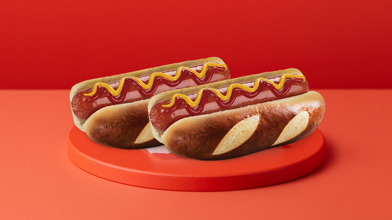 Circle K hot dogs side by side