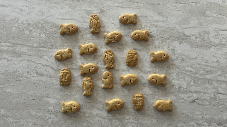 a pattern of Goldfish Butterbeer Flavored Grahams shapes