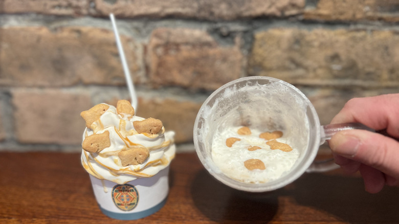 Goldfish Butterbeer Flavored Grahams on ice cream and in a cup of butterbeer