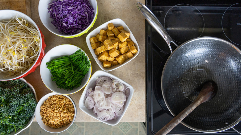 Cooking pad thai with a Hexclad pan