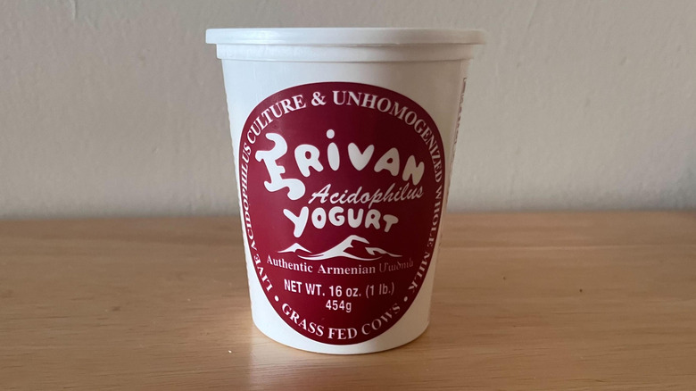 Erivan Acidophilus Yogurt container