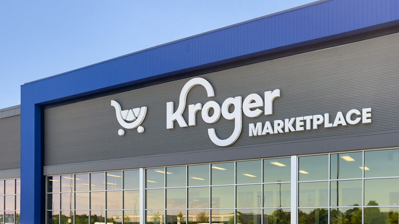 Front view of Kroger's supermarket