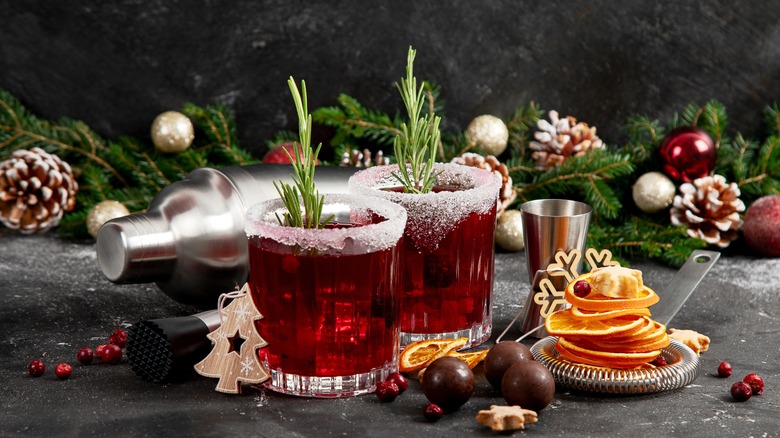 Cranberry and rosemary Christmas cocktails