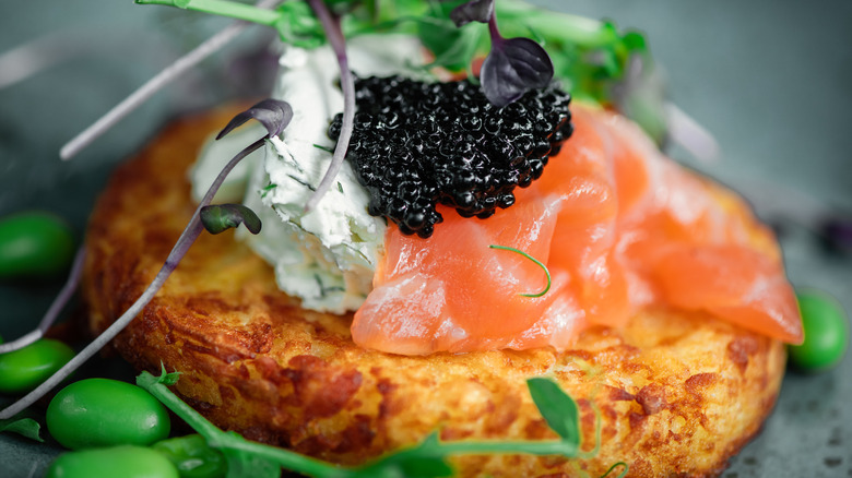 smoked salmon on potato pancake